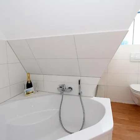 Дом отдыха Doppelhaushaelfte Meerlust *